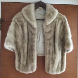 Vintage Mink Stole Cape Wrap from Marie Hotel Sahara Las Vegas - EUC Wedding - Bild 1 von 12