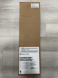 Centro Pokémon sellado de fábrica × Bear Walker: Charizard monopatín limitado a 750 - Imagen 1 de 6