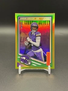 2025 Panini Score #109 Jordan Addison - Gold Zone /50 - Foto 1 di 2
