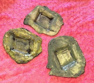 MCM UGLY Pottery ASHTRAY Plate Ceramic Art Glazed Green Vtg Set Of 3 Handmade - Picture 1 of 8