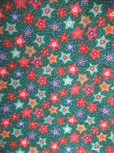 Fabric Traditions Christmas VTG 1994  STARS BUTTONS &HOLLY Cotton Fabric  1YX44 - Picture 1 of 7
