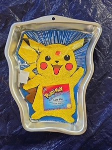 Vintage 1998 Pikachu Wilton Cake Pan Pokemon Mold 2105-37 Nintendo Birthday - Picture 1 of 5