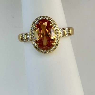 Anillo Bomb Party Noviembre Talla 9 "Feeling Gorgeous" Topacio Ámbar sobre Oro Foto 1 de 4