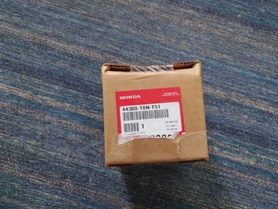 Genuine Honda 2016-2022 Honda HR-V - Bearing Assembly Front Hub 44300-T8N-T51 - Image 1 of 2