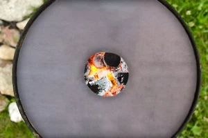 Feuerplatte / Plancha / Grillplatte für Kugelgrills 47-60cm - Bild 1 von 5