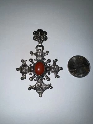 Colgante de cruz de cornalina de plata de ley maciza de .925 Foto 1 de 4