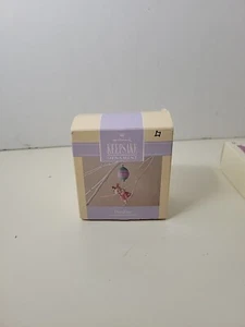 De colección 1992 Hallmark Keepsake Primavera Pascua Ornamento Hija Conejito - Imagen 1 de 6