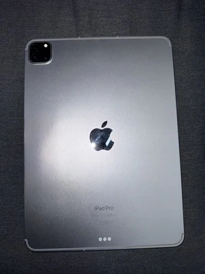 Apple iPad Pro 4th Gen. 128GB, Wi-Fi, 11in, M2 Grey  100% Battery Health Boxed - Image 1 of 4