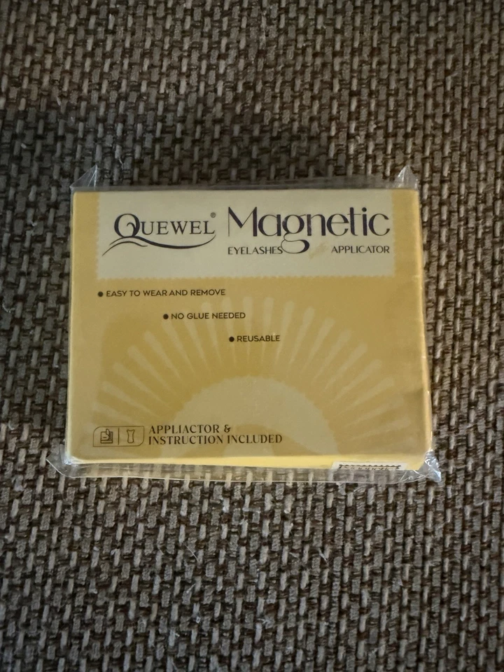 Quewel Magnetic Eyelashes Natural Look No Glue Reusable Easy To Remove - Image 1 of 1