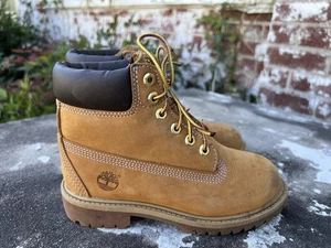 Timberland Premium 6" pulgadas Impermeable Juvenil Botas Trigo Nubuck (12709) Talla 1M - Imagen 1 de 13