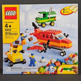 LEGO 5933 Airport Building Set 310 Pieces - New Sealed w/ Box Damage