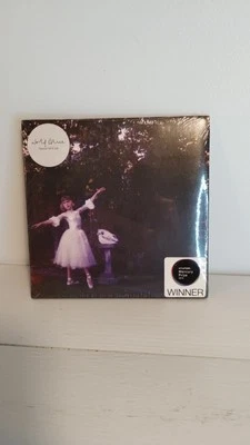 Wolf Alice Visions of a life CD new & sealed wolf Alice CD new Foto 1 de 3