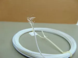 Cable de PTFE 25 pies 24 AWG trenzado plateado 1000 voltios blanco 19 hilos SPC - Imagen 1 de 3