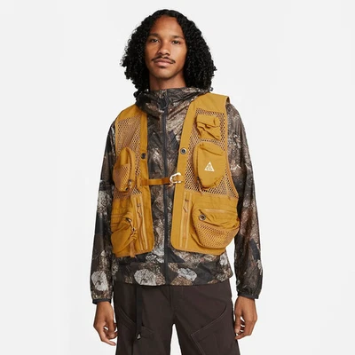 Nike ACG Buttles Vest Light  Hiking DN3919-727Adult Unisex Small Gold NWT Rare - Image 1 of 4