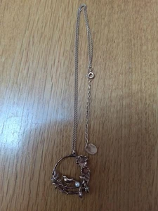 ALEX MONROE FLOWER/BIRD CIRCLE NECKLACE. NEVER WORN - Picture 1 of 3