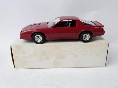 1983 CHEVROLET CAMARO RED PROMO MODEL KIT MINT IN BOX VERY NICE!!! - Image 1 of 4