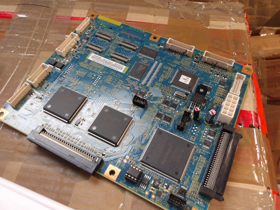 Xerox Phaser 7500 MCU engine control board - 960k44754  - Image 1 of 1