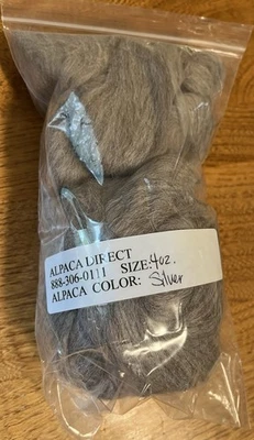 Alpaca 100% Fiber Felting Wool Spinning Felt Craft 4 oz Alpaca Direct Silver - Image 1 of 2