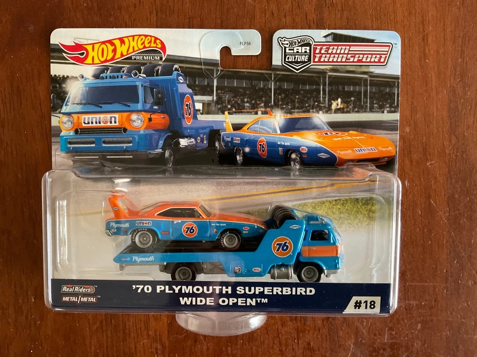 Hot Wheels Team Transport #18 70 Plymouth Superbird Wide Open - Image 1 of 3