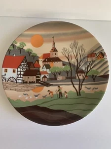 Folk Art Plate- Vintage plate, Poole? Folklore, Springtime - Picture 1 of 8