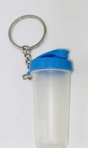 Tupperware Key Chain Quick shake Keychain in Package Collector's Item Blue New - Picture 1 of 4