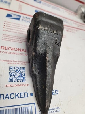 CASE diente de cubo 84318735 Foto 1 de 2