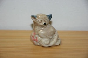 Wade Whimsies - Bush Baby - Red Rose Tea - Small Figurine - Made in England - Picture 1 of 5