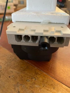 WHIRLPOOL KENMORE REFRIGERATOR AIR DIFFUSER/DAMPER PART# 2315511 - Picture 1 of 4