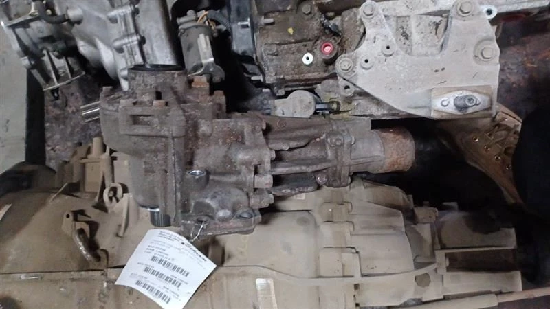 Estuche de transferencia Mitsubishi Outlander Sport 2016 2537915 Foto 1 de 4