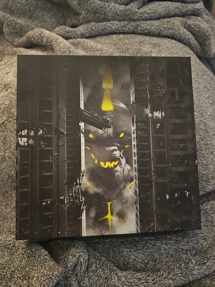 IELLO King of Tokyo: Dark Edition NM Complete  - Image 1 of 4