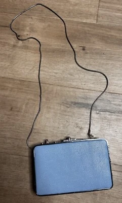 Bolso sin asas Henri Bendel The Party Starter azul claro bandolera imitación lagarto Foto 1 de 4