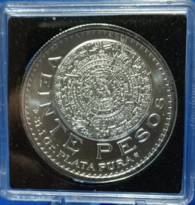 2025 Mexico 20 Pesos Tribute of a 1917 Gold Mexican Coin 1ozt Silver Round - Picture 1 of 2