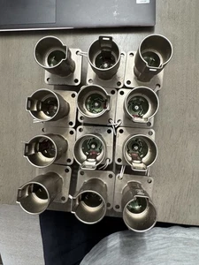 Cilindro de bloqueo de encendido de conectividad TE de 12 piezas para equipo pesado 1-2383825-1  - Imagen 1 de 10