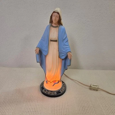 Lámpara iluminada religiosa vintage Hartland plástico Virgen María estatua años 50 Foto 1 de 4