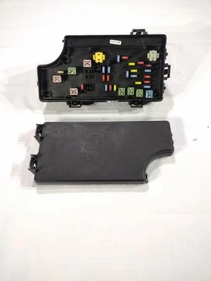 2016 2017 Jeep Compass Patriot TIPM Totally Integrated Power Module P68289248AA - Image 1 of 4