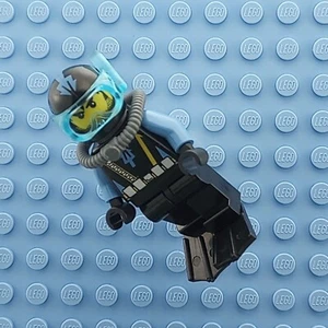 LEGO: aqu023 - Aquaraider Diver 8 - Minifigura - En Set 7773 y 7774 - Envío Rápido - Imagen 1 de 10