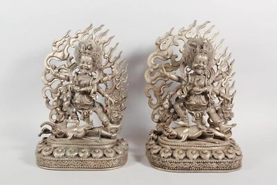 一对中藏六臂白色青铜塑像玛哈卡拉 ca. 20 世纪 — 第 1/4 张图片