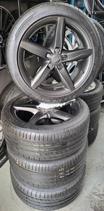 4 RUOTE X AUDI A4 A5 - CERCHI 18" ANTRACITE + GOMME 225/50/18 USATE - Foto 1 di 2