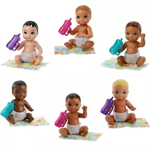 Muñeca bebé y accesorios Barbie Skipper Babysitters Inc. (elige un estilo) Mattel - Imagen 1 de 27