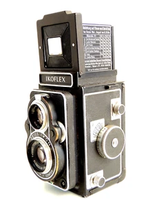 Camera Ikoflex " Zeiss Ikon " Syncro & Compur + bag. ( rare ) - Picture 1 of 7