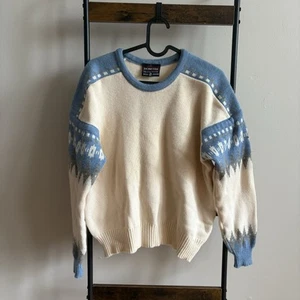 Demetre Mens Medium Vintage Pure Wool Pullover Sweater Crew Neck Cream Blue Gray - Picture 1 of 11
