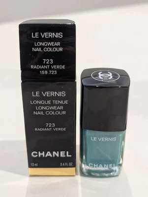 Chanel Le Vernis Nail Polish - Assorted Colours - Bild 1 von 4