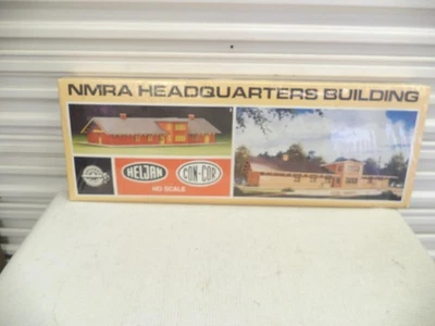 Con-Cor HO NMRA Headquarters Building kit, (rzz) - Image 1 of 2