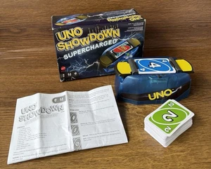UNO Showdown Supercharged Family Gioco di Carte Completo 2021 Funzionante - Foto 1 di 13