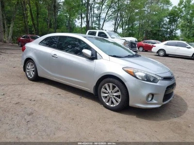 KIA FORTE 2015 cupé eléctrico puerta delantera pasajero usado - solo camioneta local Foto 1 de 4