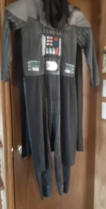 Boys Size Medium( 8 ) Star Wars DARTH VADER Halloween Costume, with Mask,  Cape - Picture 1 of 2