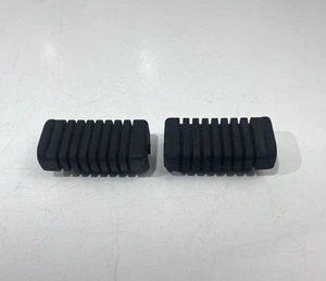 ♻️ SYM XS 125-K 2008 - 2014 Footrest Rubbers Pads Left & Right ♻️ - Picture 1 of 15