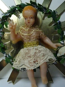 Christbaumschmuck Weihnachtsschmuck Wachs Segnendes Jesulein Strahlenkranz Pappe - Bild 1 von 7