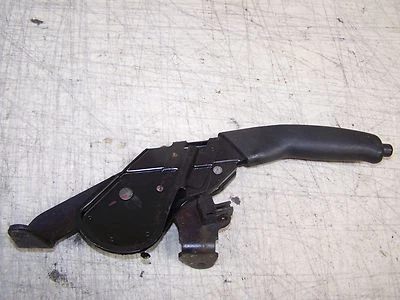 Toyota 1998 4 corredores de fábrica de emergencia palanca de freno manija liberación de frenos Foto 1 de 2