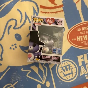 SHARE BEAR FUNKO POP IN HAND NEW YORK COMIC CON STICKER WITH PROTECTOR - Picture 1 of 6